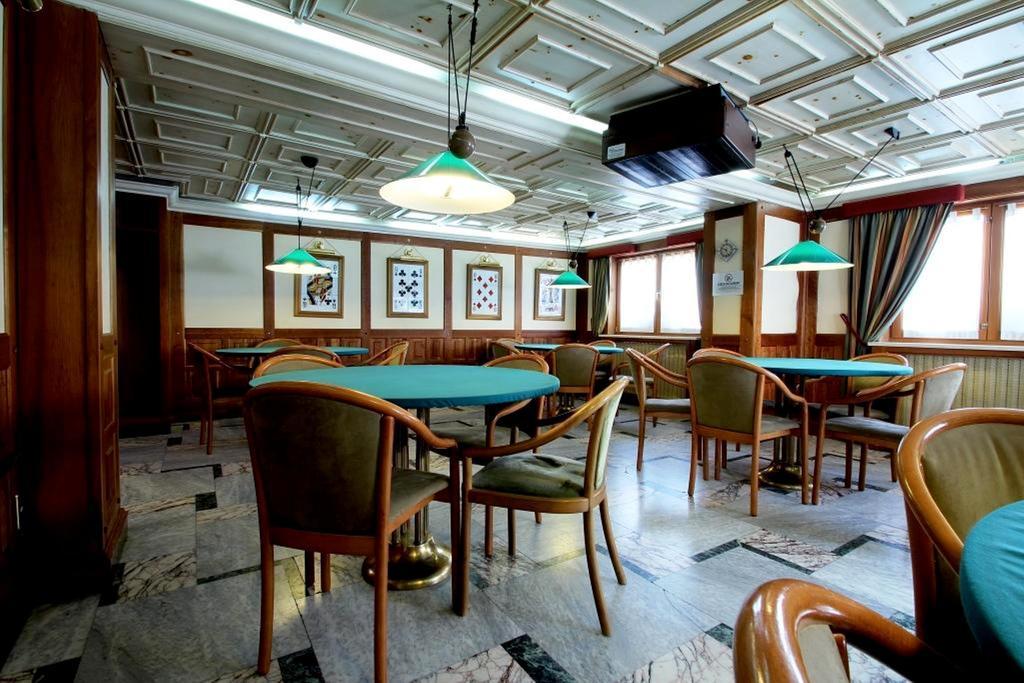 Grande Albergo Roccaraso Exterior photo